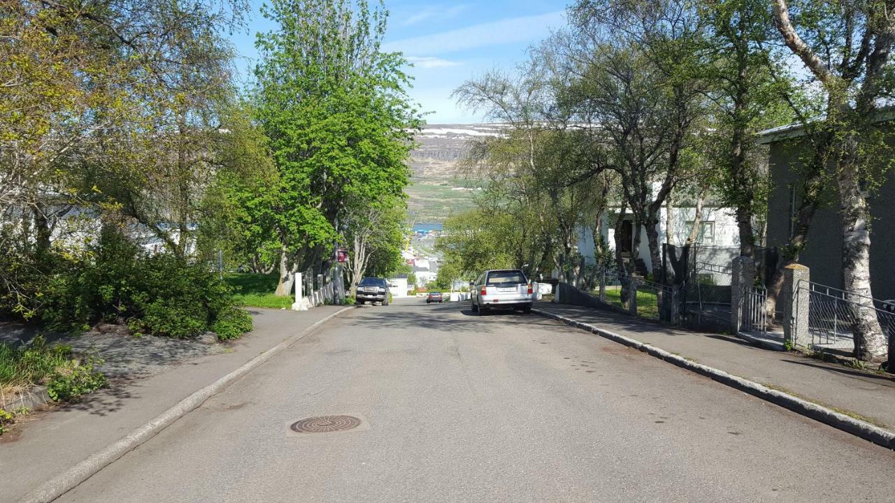 Helgimagri Apartment Akureyri Buitenkant foto